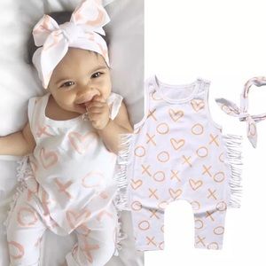 🎉HP🎉 2pc Romper Set